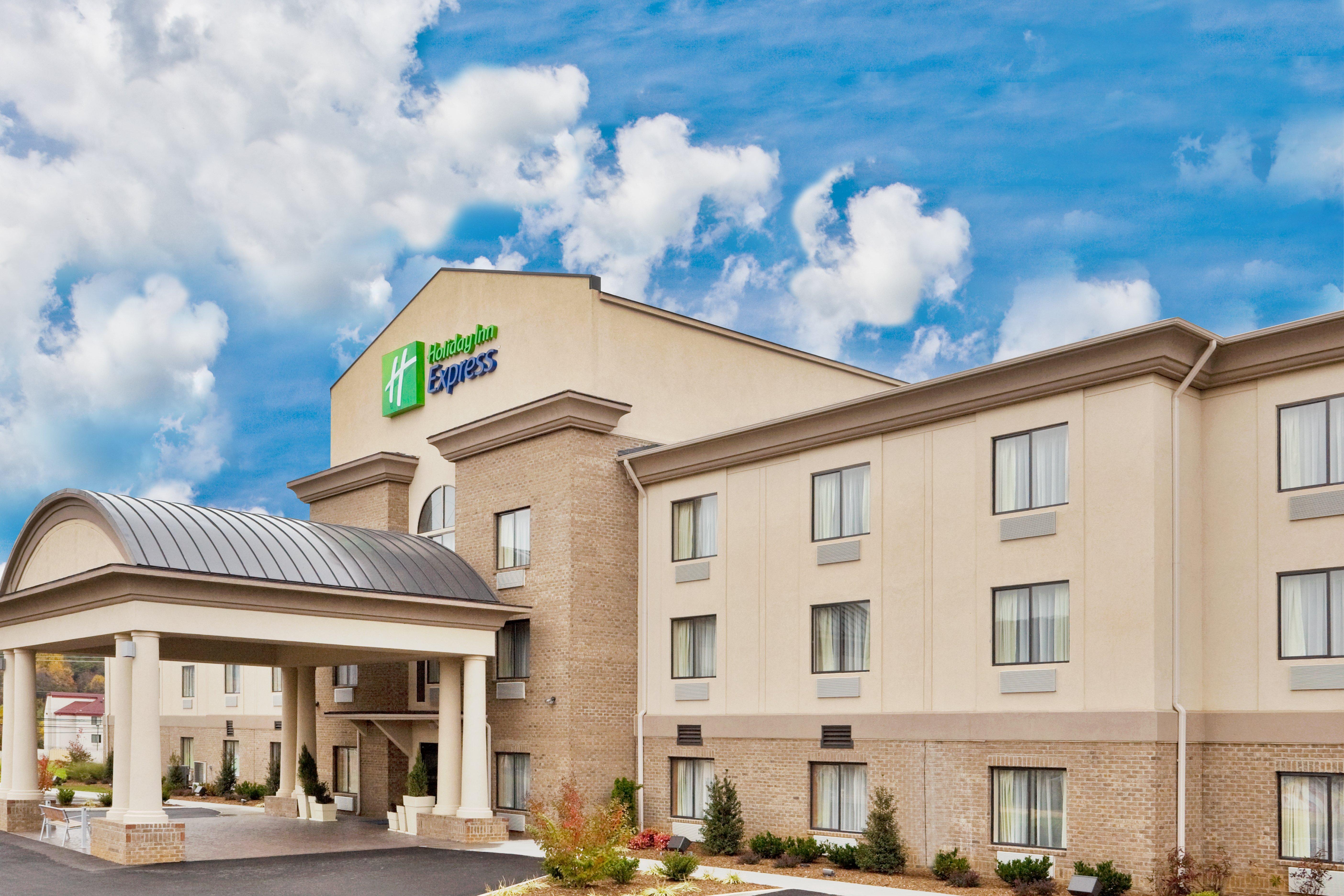 Holiday Inn Express Troutville-Roanoke North, An Ihg Hotel Exterior photo